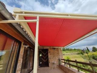 Store banne sur mesure pour tous les goûts et budget  à Saint-Ambroix, dans la région d'Alès